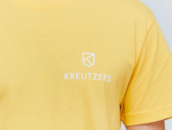Die Schmiede - KREUTZERS Basic Round Neck T-Shirt Men (taxi yellow) - Image 2