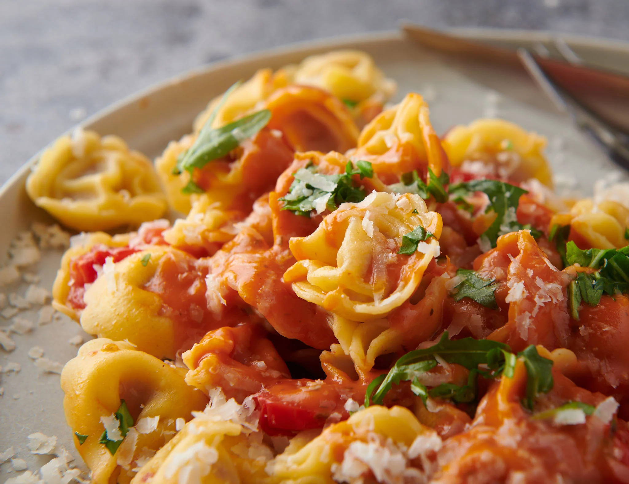 Pasta Sassella - Mortadella, Schinken & Kalbfleisch Tortellini 500g - Image 3